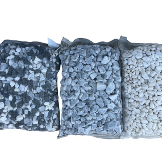 Galet gris bleuté